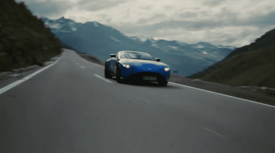 Picture Drone Pilots on a mountain